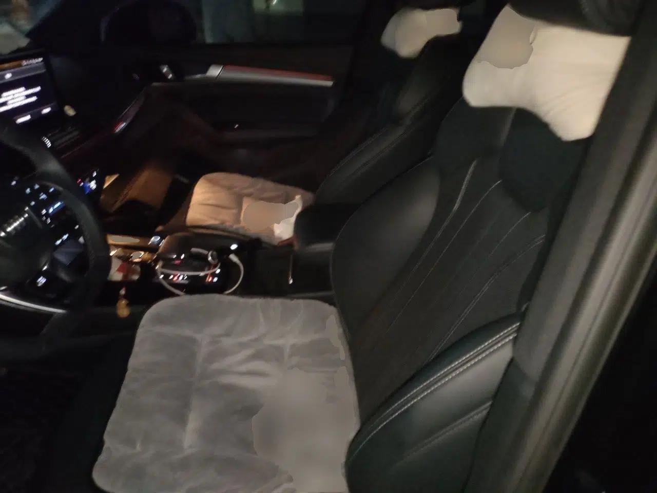 Audi Q5L 2024 40 TFSI Fashion Dynamic Model — миниатюра 15