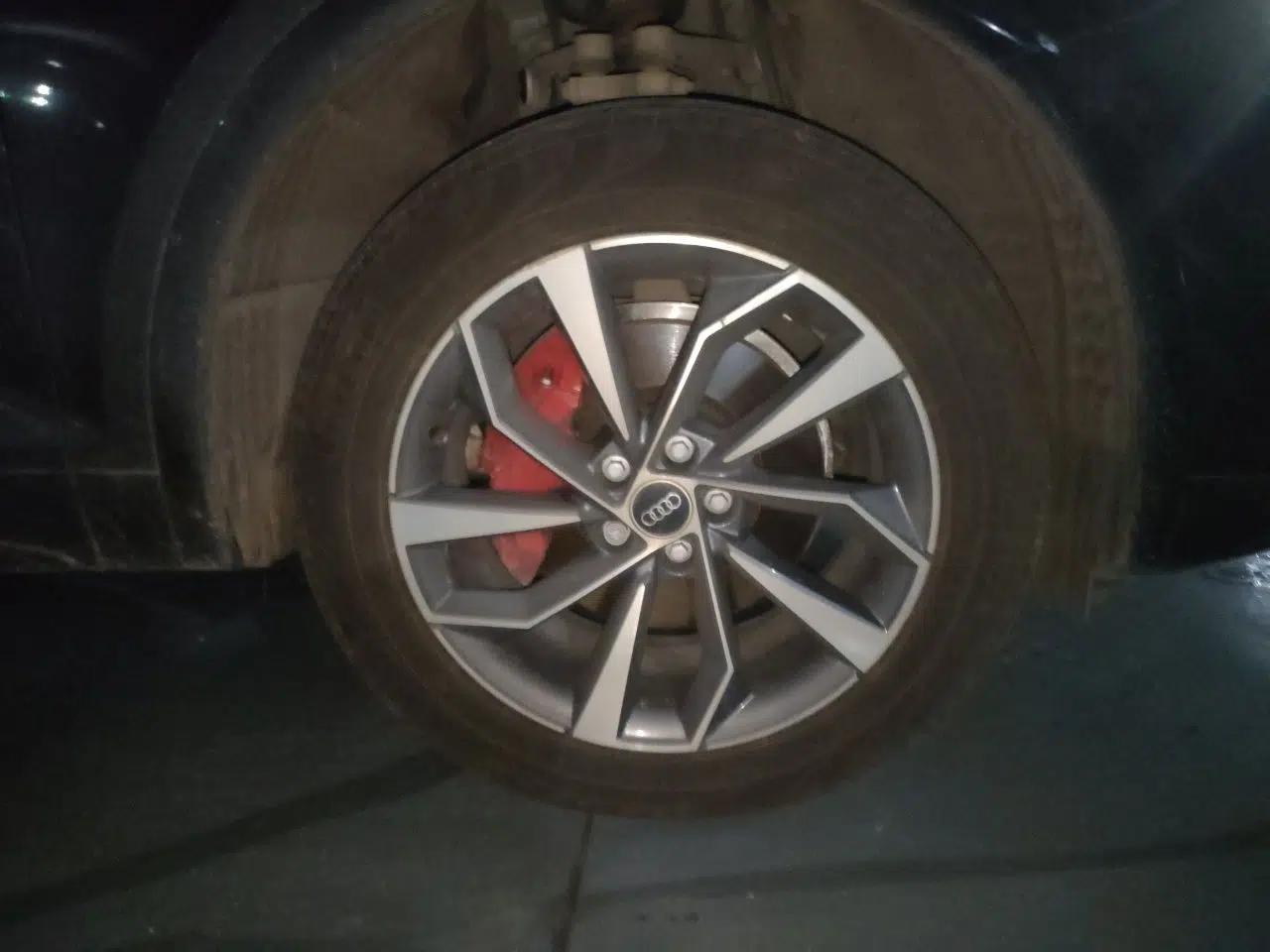 Audi Q5L 2024 40 TFSI Fashion Dynamic Model — миниатюра 8