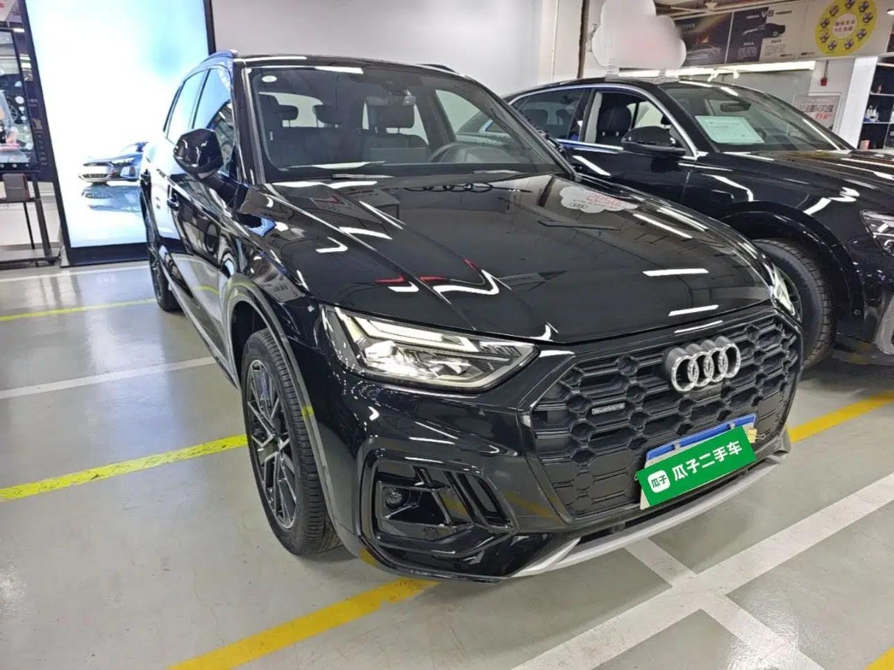 Audi Q5L 2025 quattro 45th Anniversary Edition 45 TFSI Luxury Dynamic Model — миниатюра 3