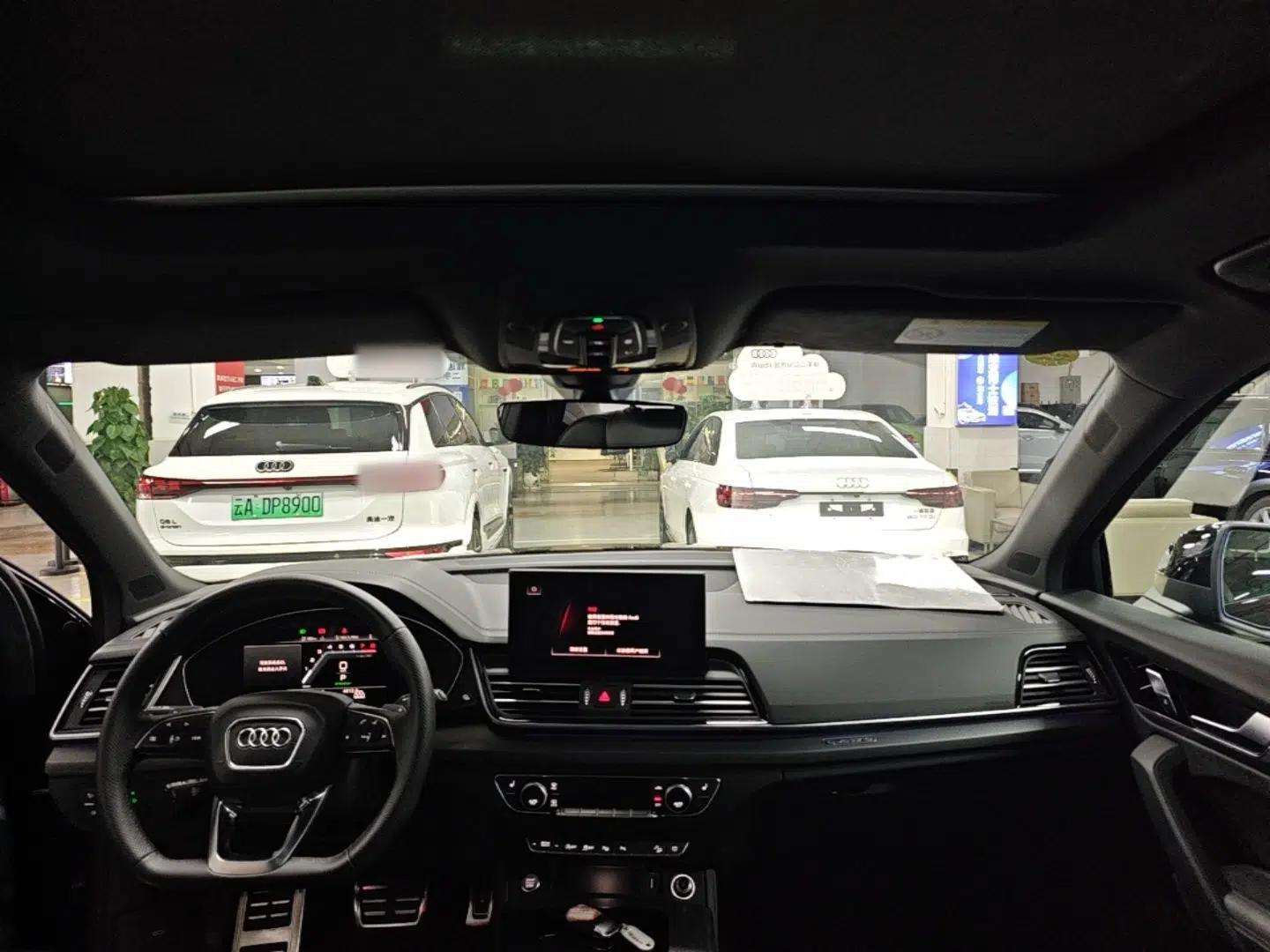 Audi Q5L 2025 quattro 45th Anniversary Edition 45 TFSI Luxury Dynamic Model — миниатюра 21