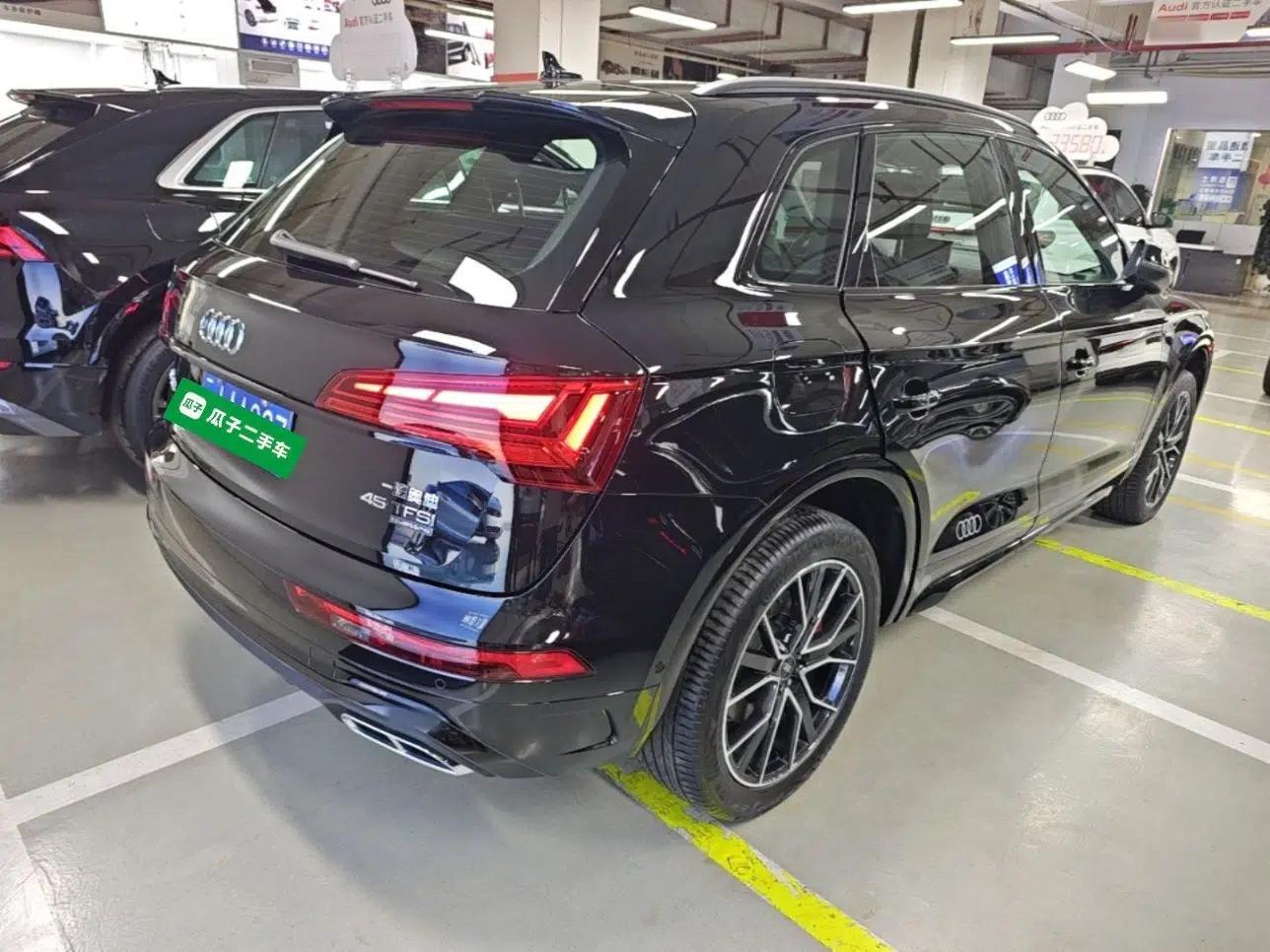 Audi Q5L 2025 quattro 45th Anniversary Edition 45 TFSI Luxury Dynamic Model — миниатюра 6