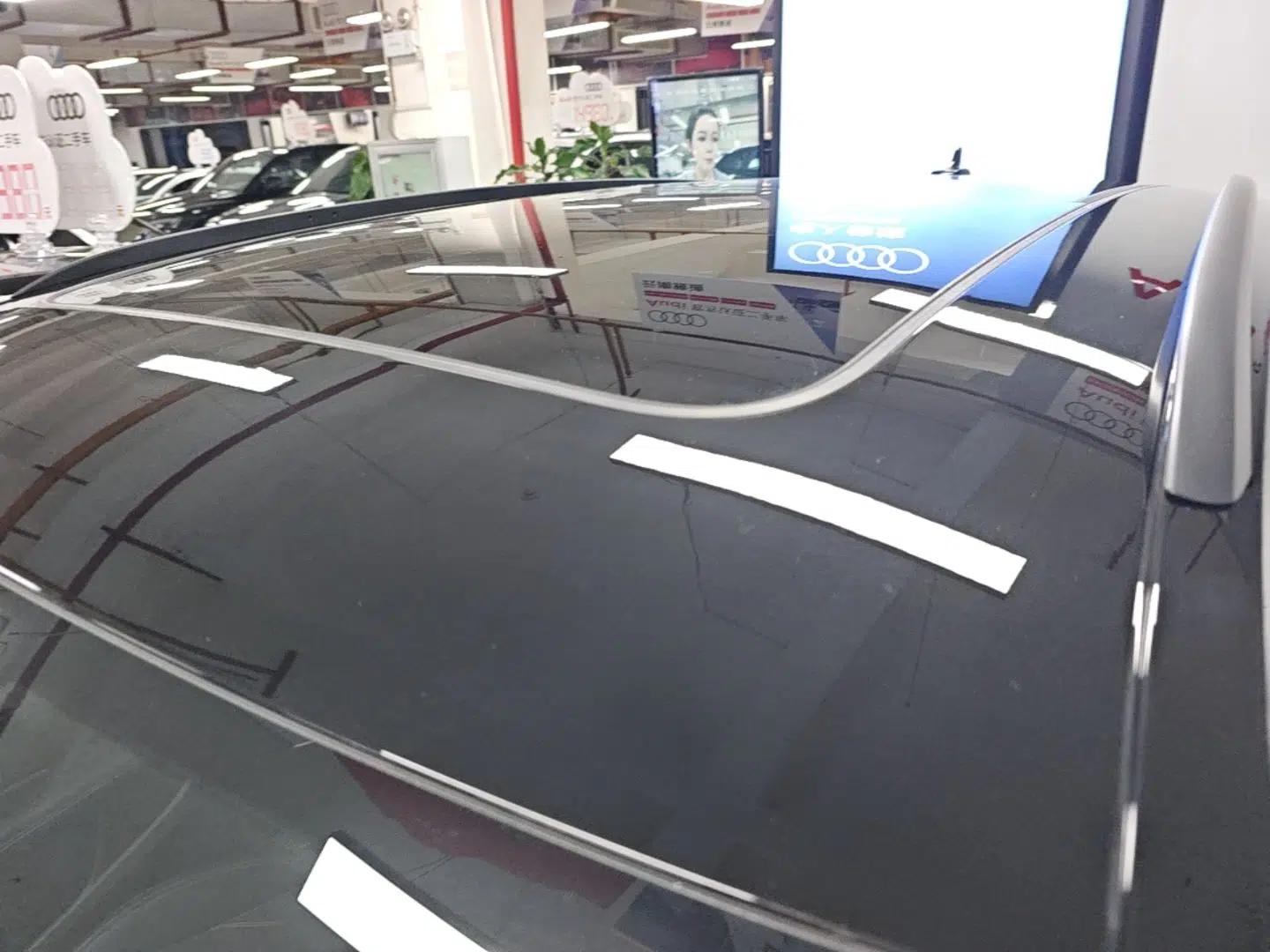 Audi Q5L 2025 quattro 45th Anniversary Edition 45 TFSI Luxury Dynamic Model — миниатюра 7