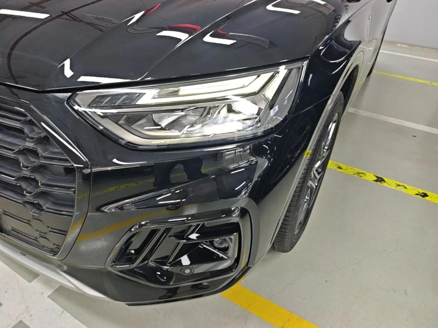 Audi Q5L 2025 quattro 45th Anniversary Edition 45 TFSI Luxury Dynamic Model — миниатюра 8