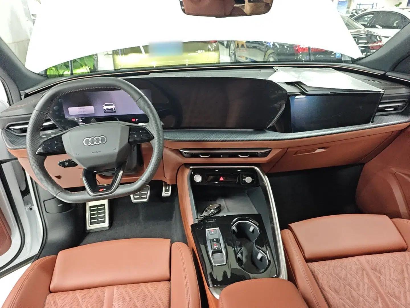 Audi Q5L 2026 Model Range: Exclusive Edition for 10 Million Users — миниатюра 12