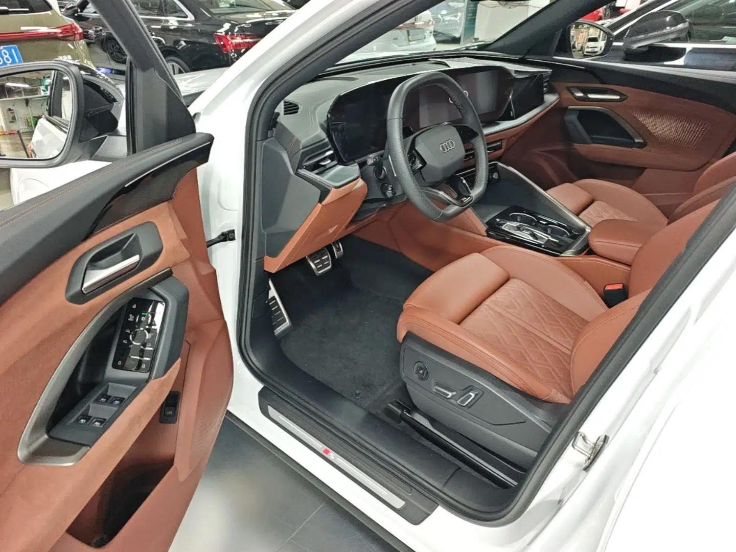 Audi Q5L 2026 Model Range: Exclusive Edition for 10 Million Users — миниатюра 18