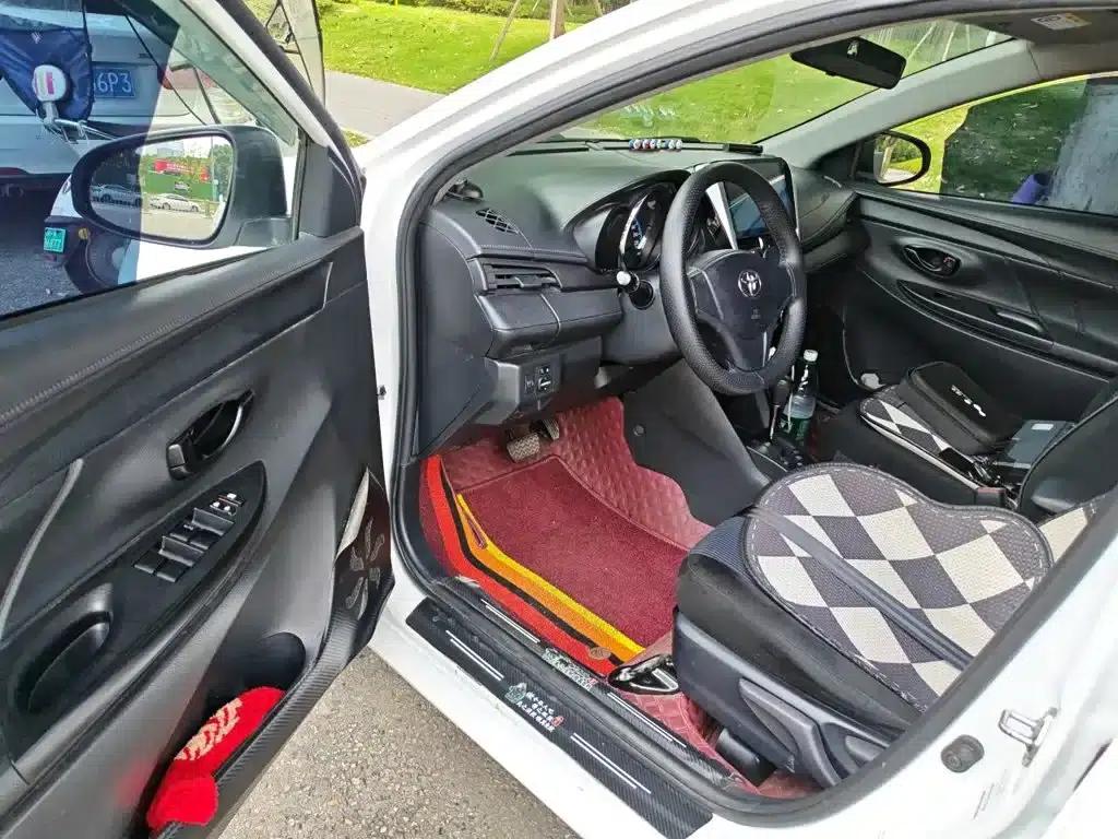 YARiS L Zhixuan 2016 Facelift 1.5E CVT Dynamic Edition — миниатюра 17
