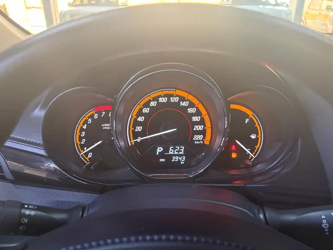 YARiS L 2022 Model YARiS X 1.5L CVT Luxury PLUS Edition — миниатюра 7
