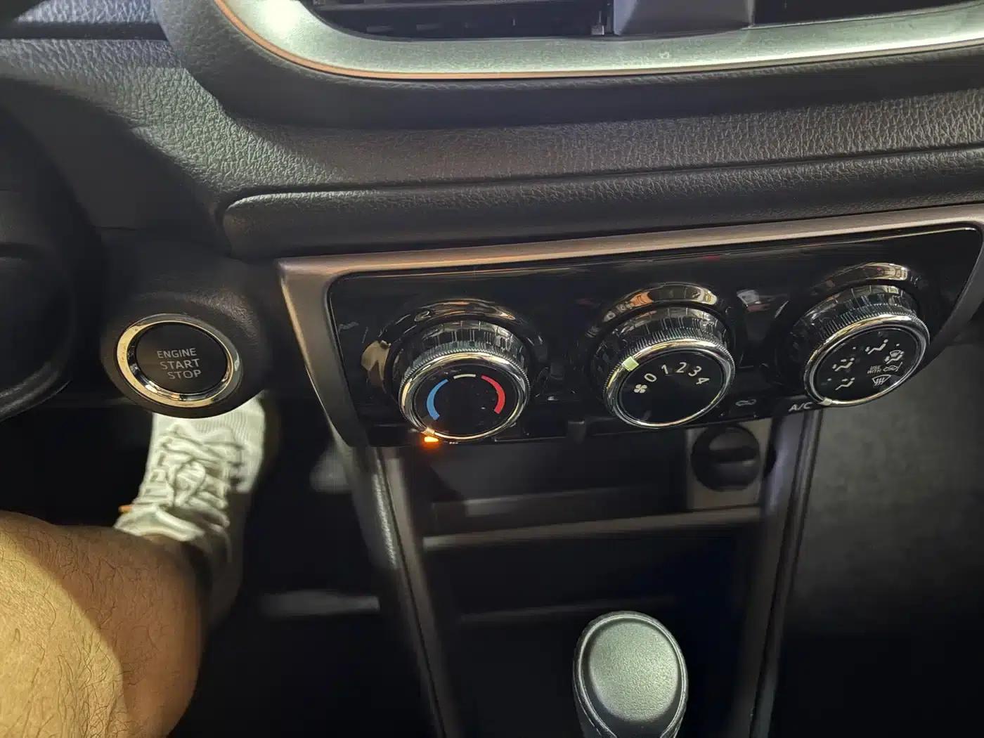 YARiS L 2022 Model YARiS X 1.5L CVT Luxury PLUS Edition — миниатюра 9