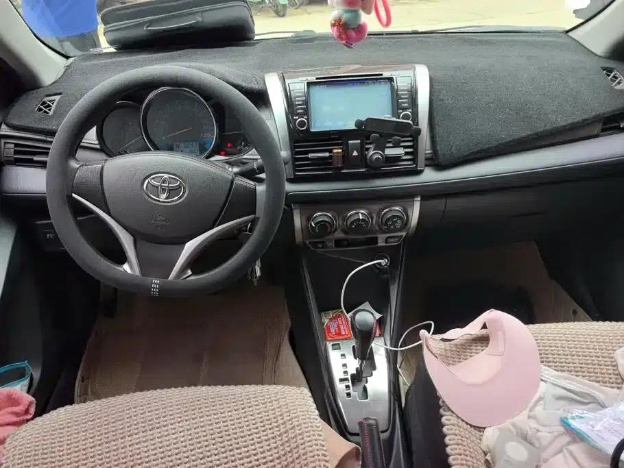 YARiS L Zhixuan 2015 1.5E Automatic Dynamic Edition — миниатюра 12