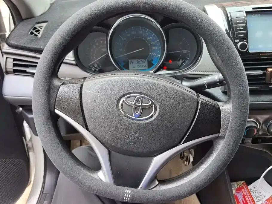 YARiS L Zhixuan 2015 1.5E Automatic Dynamic Edition — миниатюра 15