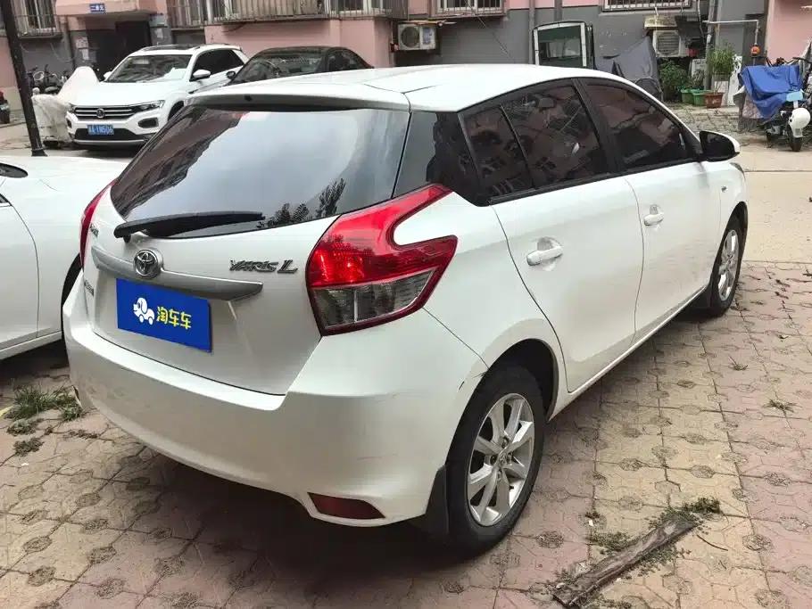 YARiS L Zhixuan 2015 1.5E Automatic Dynamic Edition — миниатюра 3