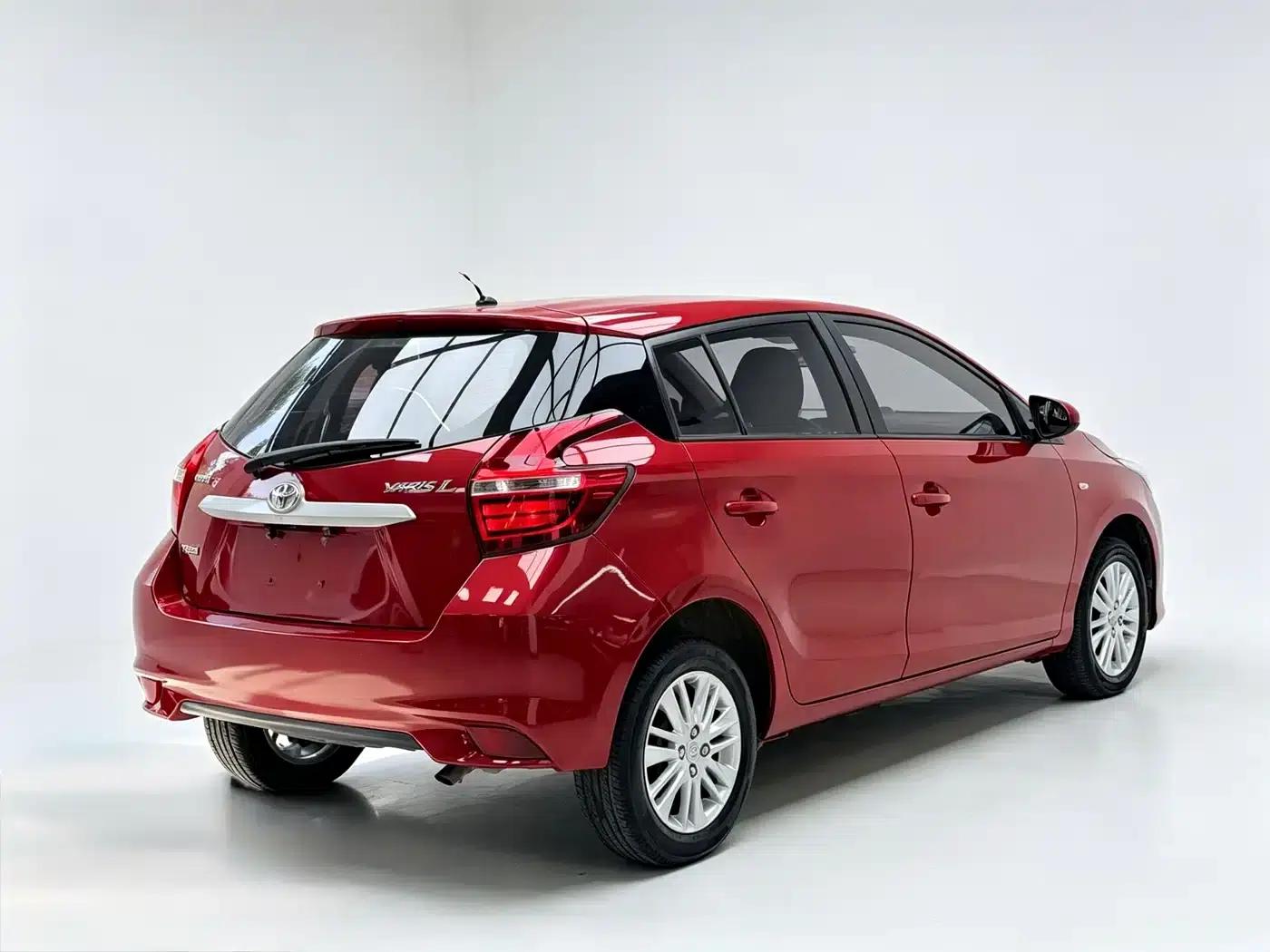 YARiS L Zhixuan 2016 Facelift 1.5E CVT Dynamic Edition — миниатюра 13