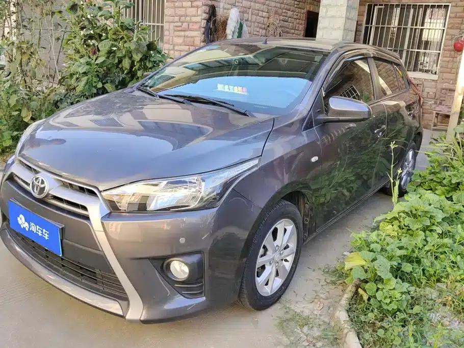 YARiS L Zhixuan 2015 1.5G Automatic Dynamic Sunroof Special Edition — миниатюра 1