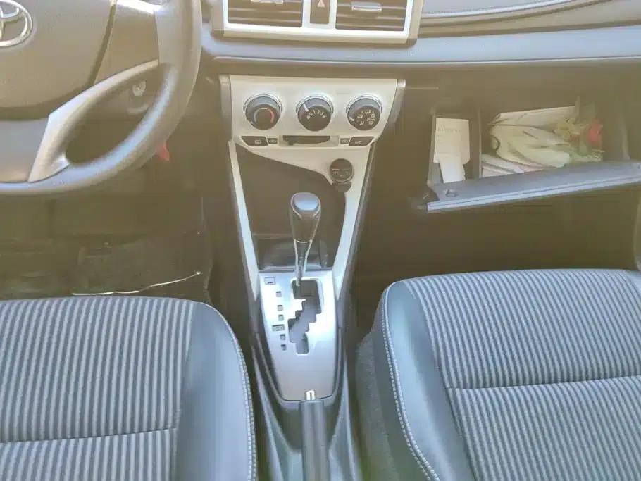 YARiS L Zhixuan 2015 1.5G Automatic Dynamic Sunroof Special Edition — миниатюра 16