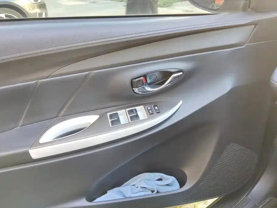 YARiS L Zhixuan 2015 1.5G Automatic Dynamic Sunroof Special Edition — миниатюра 7