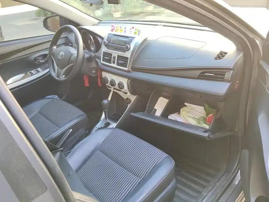 YARiS L Zhixuan 2015 1.5G Automatic Dynamic Sunroof Special Edition — миниатюра 8