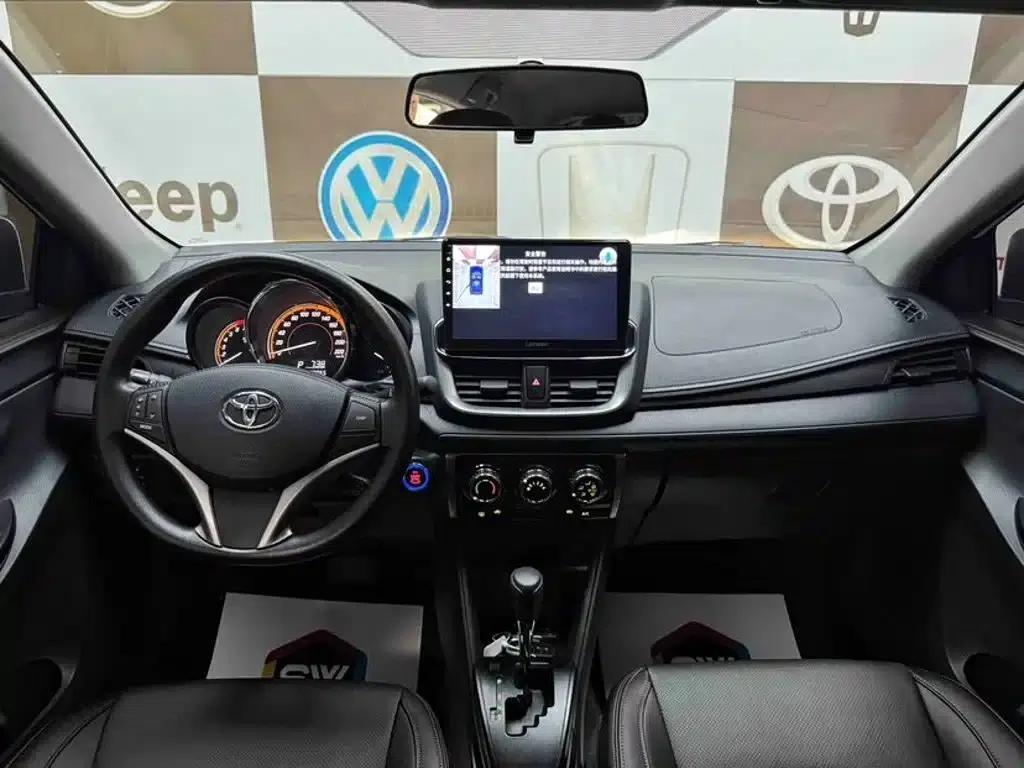 YARiS L 2022 Model YARiS X 1.5L CVT Luxury PLUS Edition — миниатюра 9
