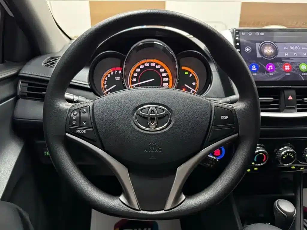 YARiS L 2022 Model YARiS X 1.5L CVT Luxury PLUS Edition — миниатюра 11