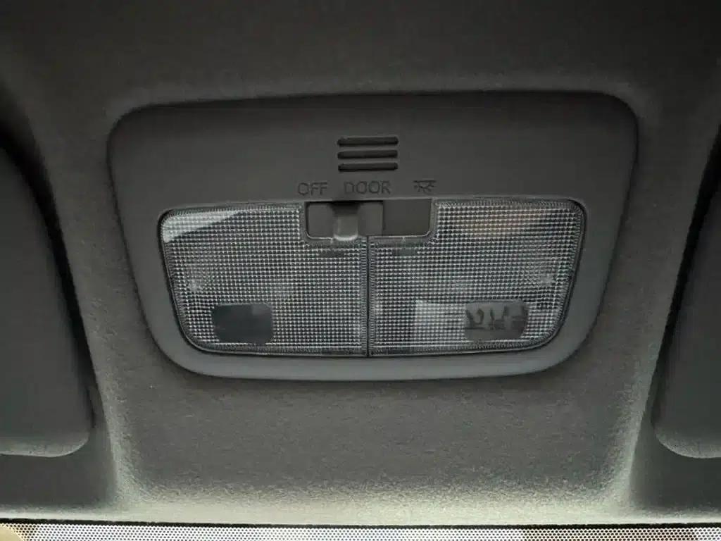 YARiS L 2022 Model YARiS X 1.5L CVT Luxury PLUS Edition — миниатюра 15