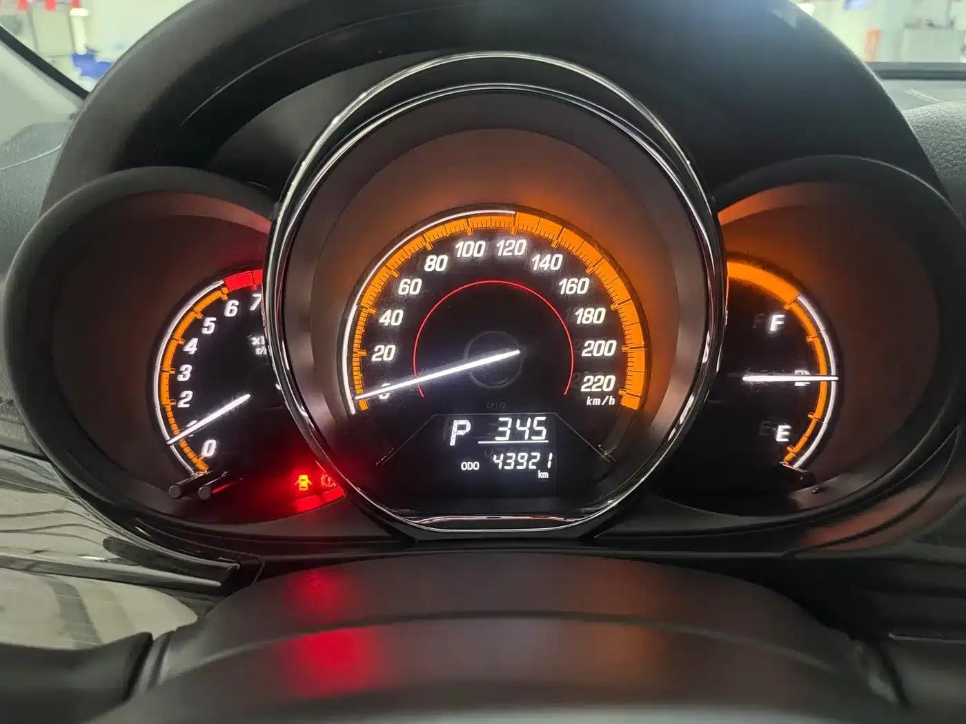 YARiS L 2022 Model YARiS X 1.5L CVT Leading PLUS Edition — миниатюра 17