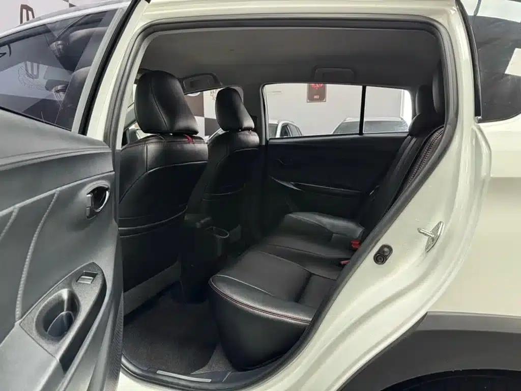 YARiS L 2022 Model YARiS X 1.5L CVT Luxury PLUS Edition — миниатюра 8