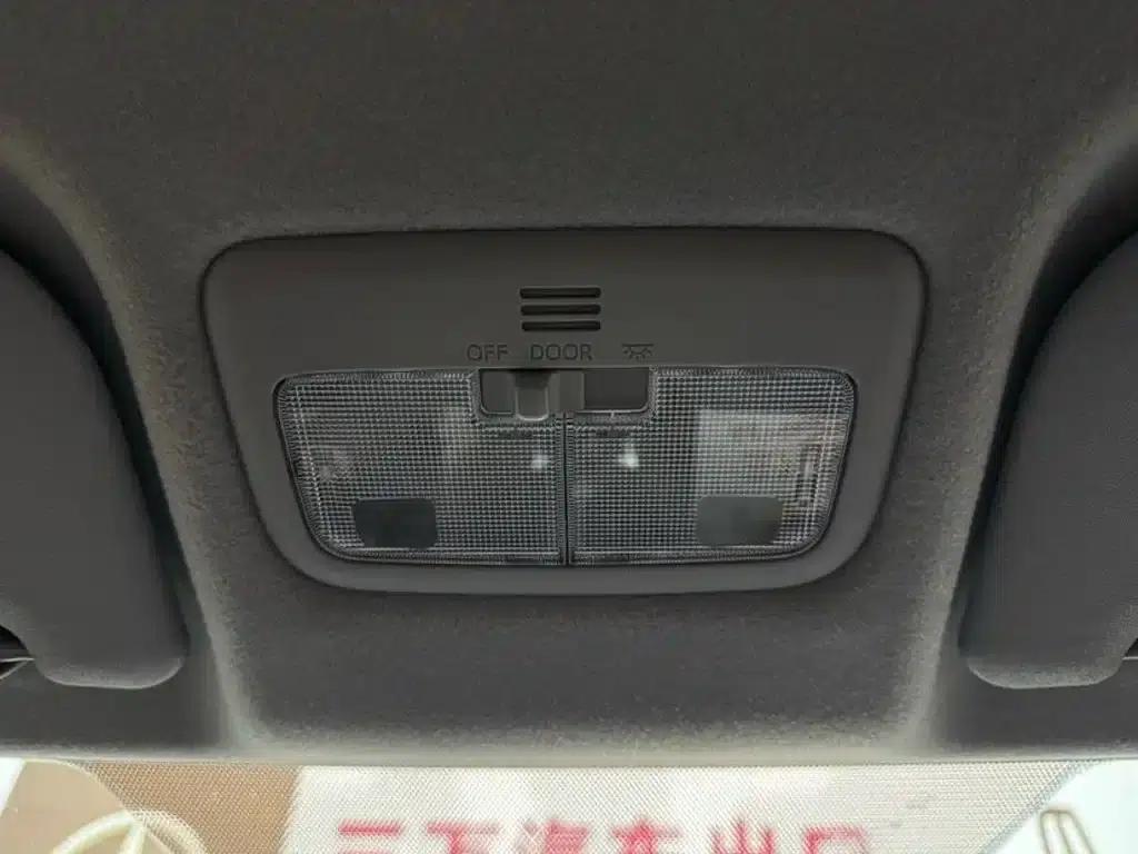 YARiS L 2022 Model YARiS X 1.5L CVT Luxury PLUS Edition — миниатюра 13