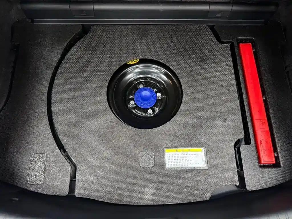 YARiS L 2022 Model YARiS X 1.5L CVT Luxury PLUS Edition — миниатюра 18