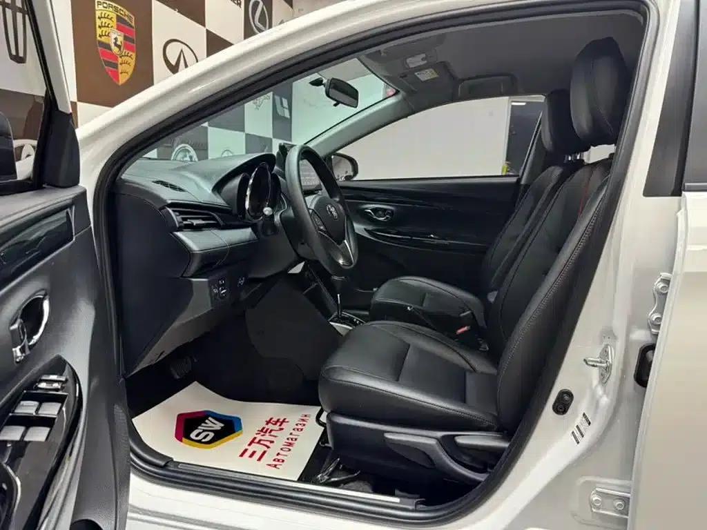 YARiS L 2022 Model YARiS X 1.5L CVT Luxury PLUS Edition — миниатюра 7