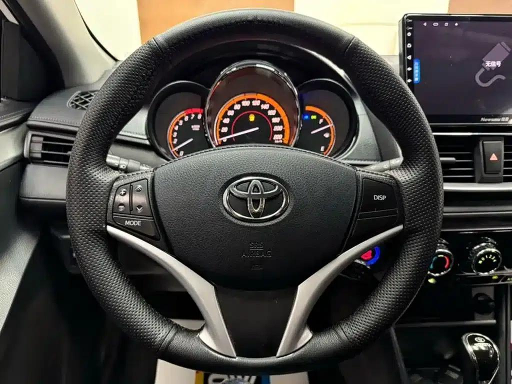 YARiS L 2022 Model YARiS X 1.5L CVT Luxury PLUS Edition — миниатюра 11