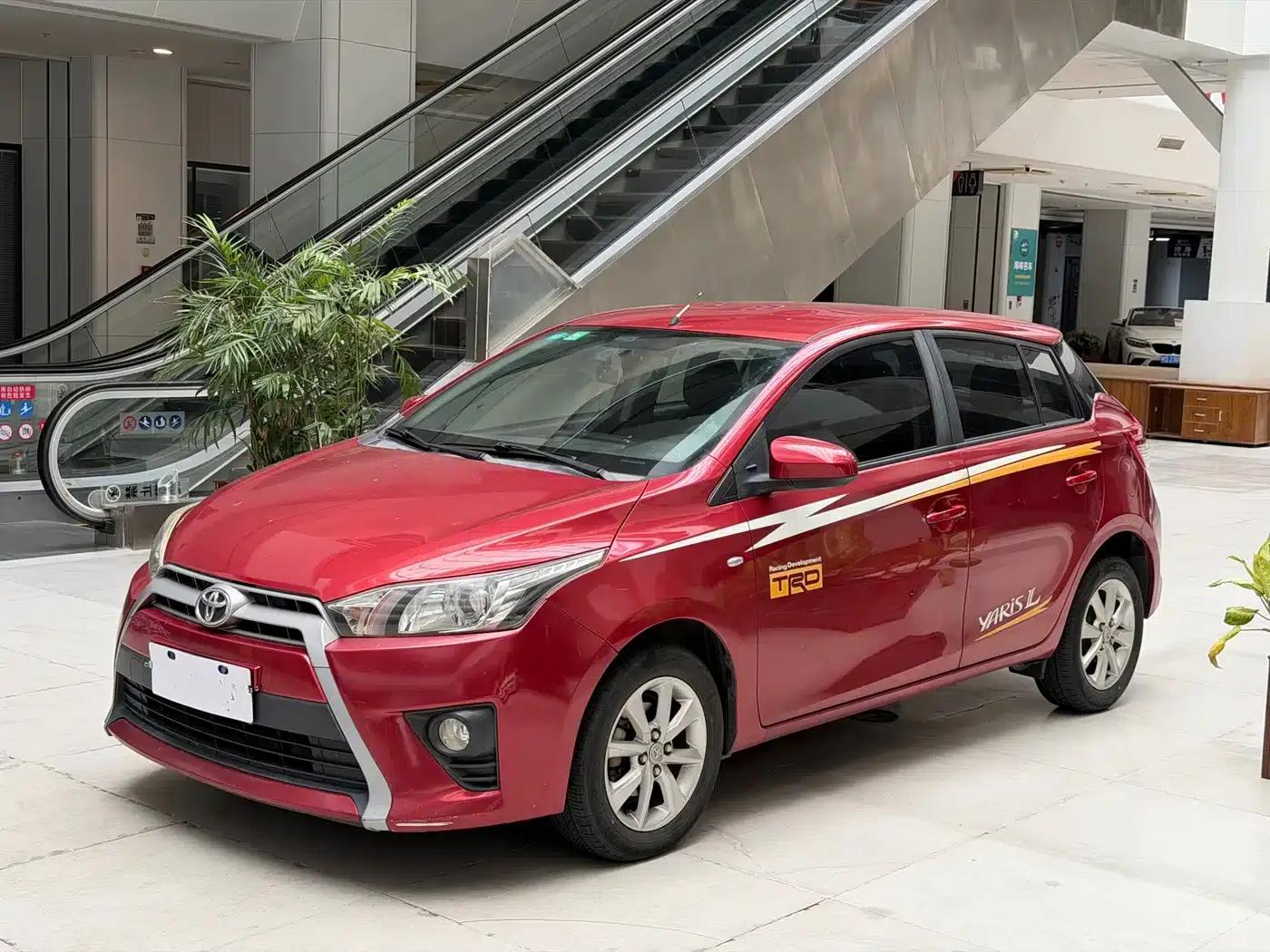 YARiS L Zhixuan 2014 1.5G Automatic Dynamic Edition — миниатюра 1
