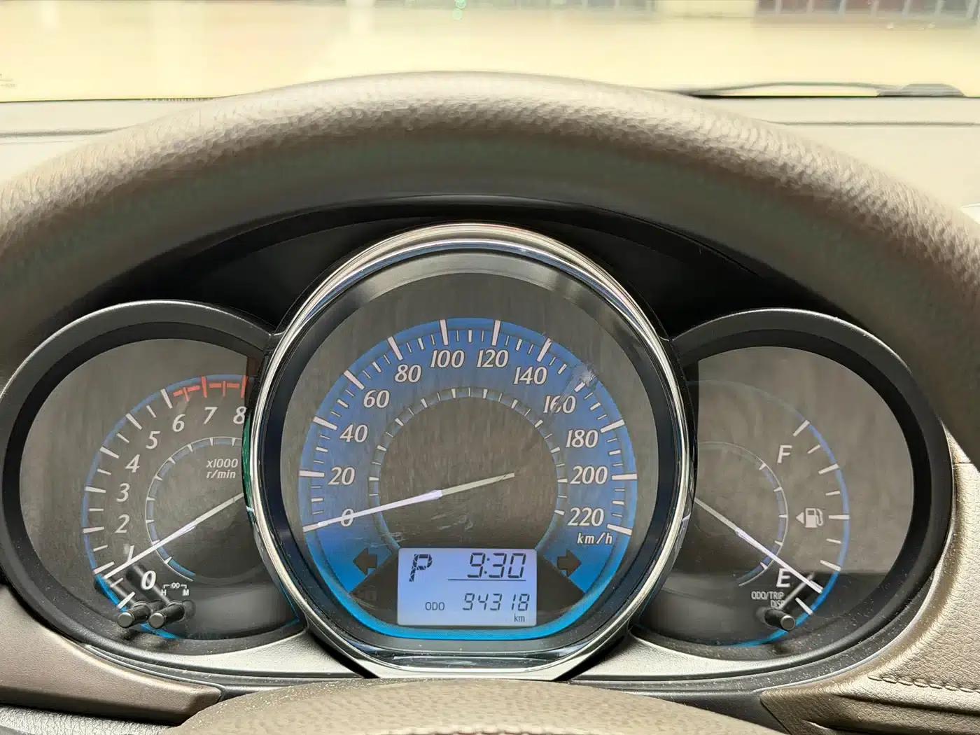 YARiS L Zhixuan 2014 1.5G Automatic Dynamic Edition — миниатюра 7