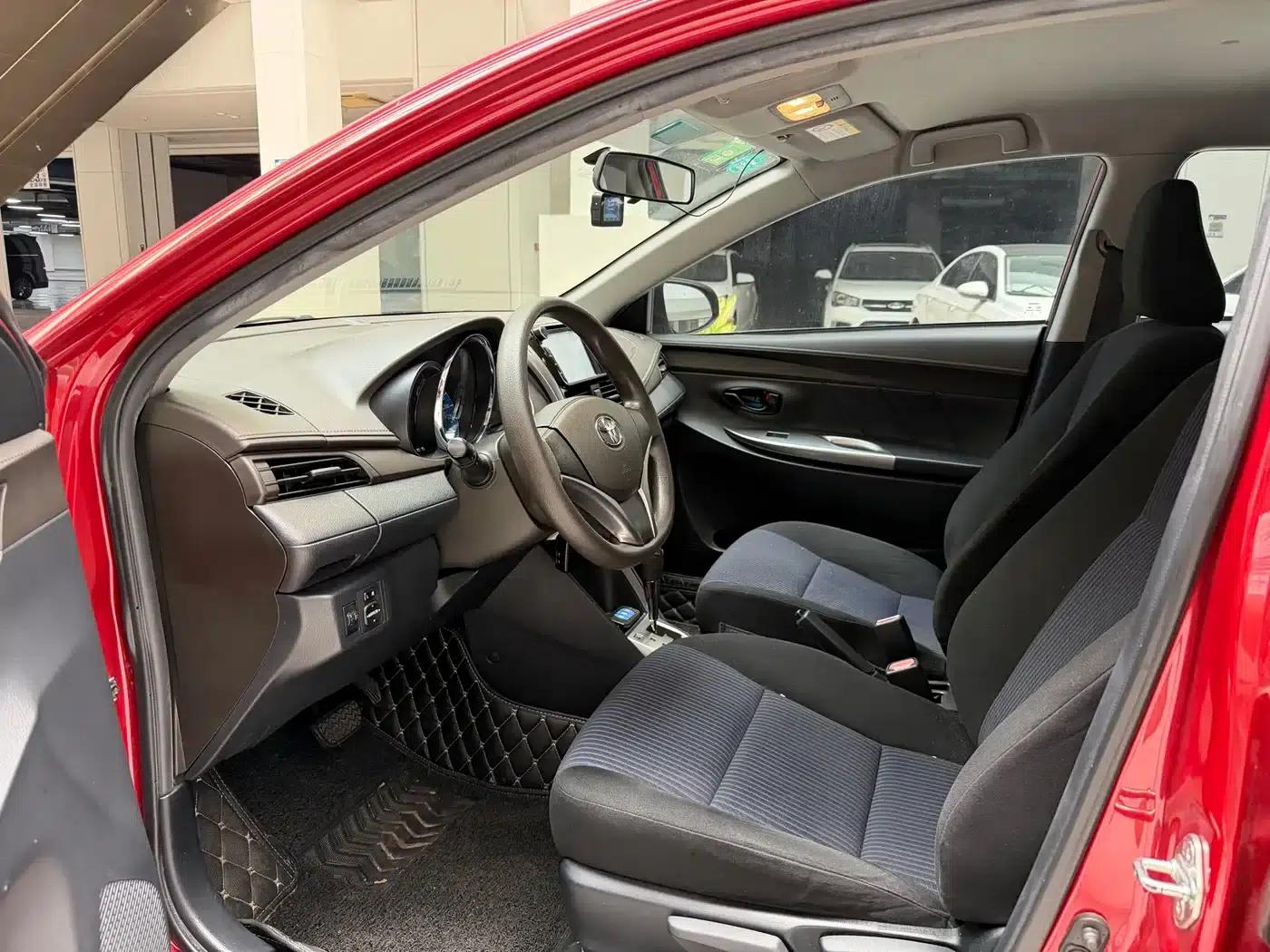 YARiS L Zhixuan 2014 1.5G Automatic Dynamic Edition — миниатюра 9