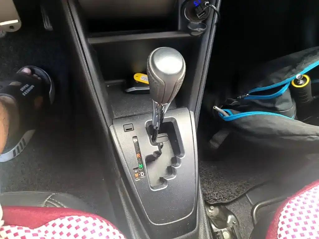 YARiS L Zhixuan 2016 Facelift 1.5E CVT Dynamic Edition — миниатюра 14