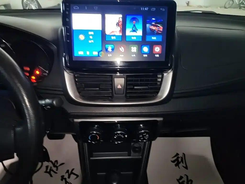 YARiS L 2020 Model YARiS X 1.5L CVT Leading Edition — миниатюра 13