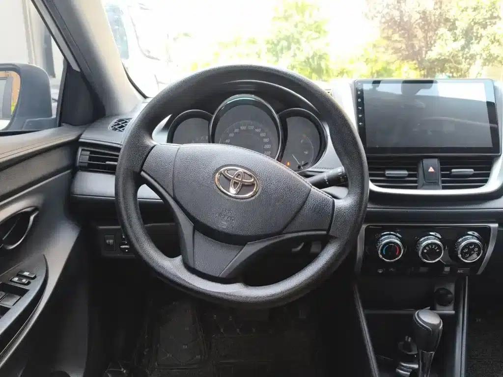 YARiS L 2021 Model YARiS X 1.5L CVT Leading Edition — миниатюра 7