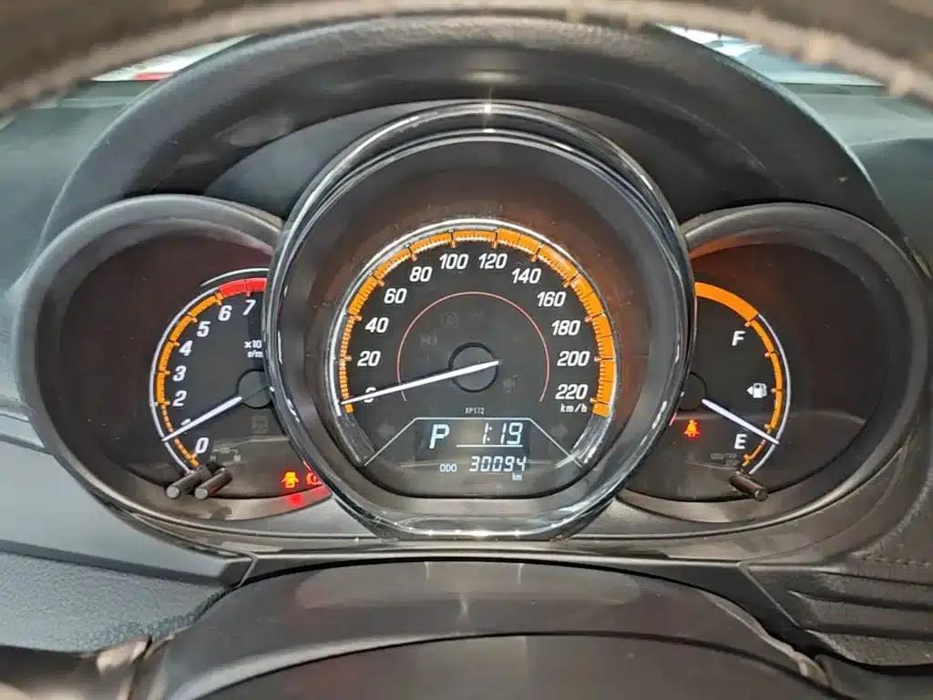 YARiS L 2022 Model YARiS X 1.5L CVT Leading PLUS Edition — миниатюра 12