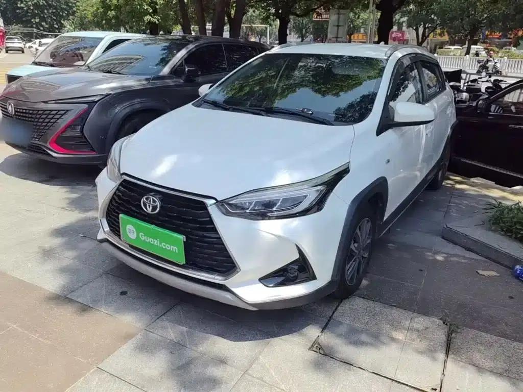 YARiS L 2021 Model YARiS X 1.5L CVT Luxury Edition — миниатюра 1