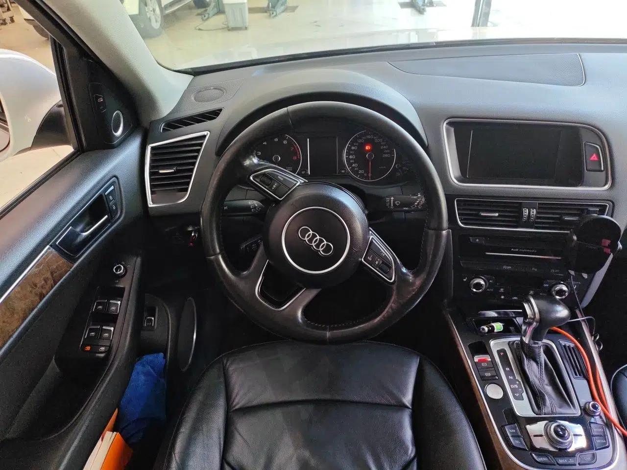 Audi Q5 2013 40 TFSI Comfort Edition — миниатюра 10
