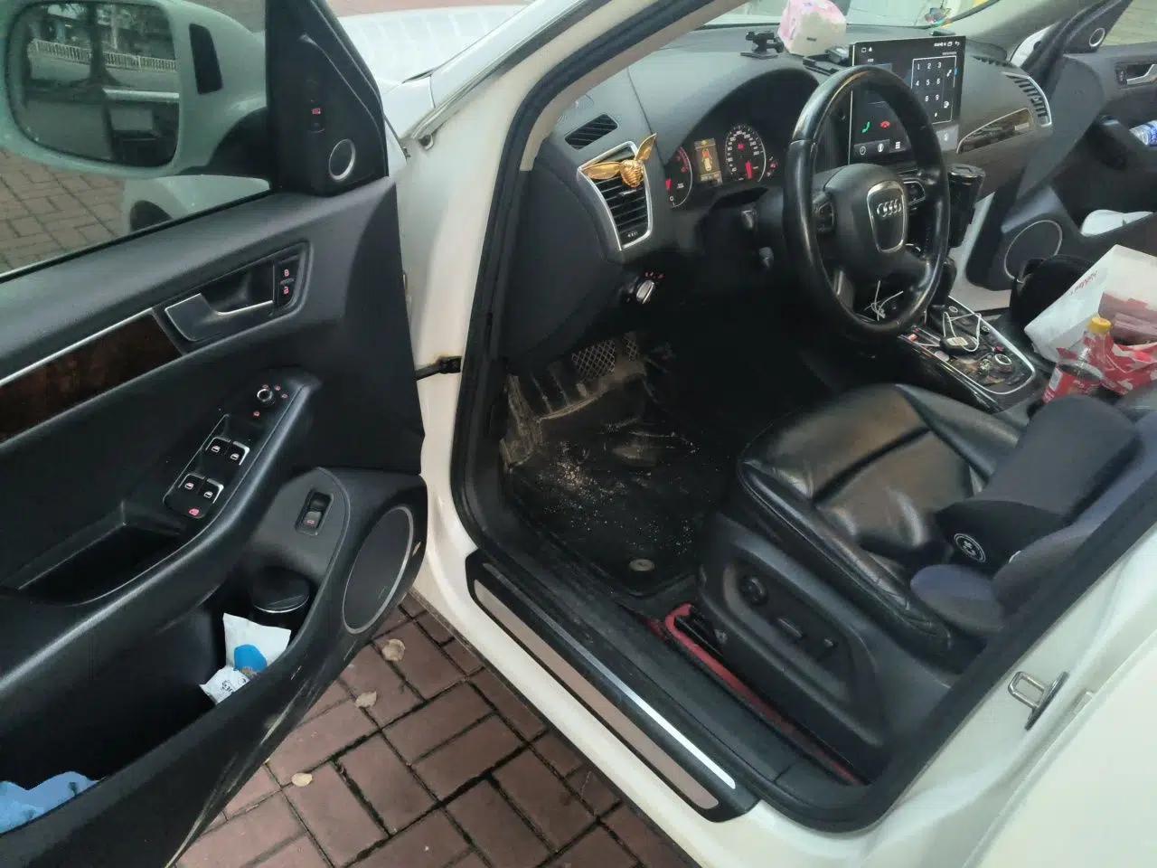 Audi Q5 2011 2.0TFSI Comfort Version — миниатюра 16