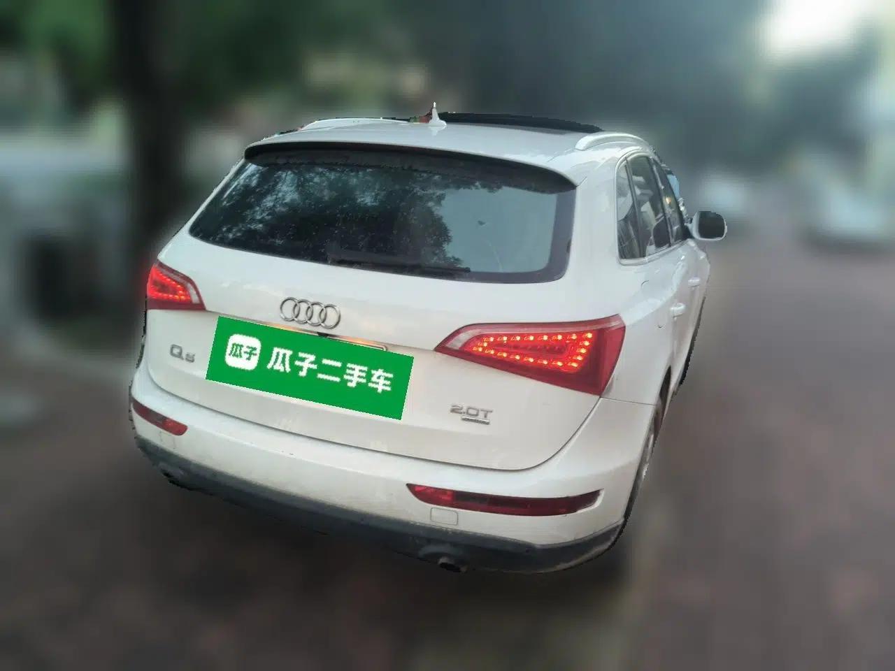 Audi Q5 2011 2.0TFSI Comfort Version — миниатюра 6
