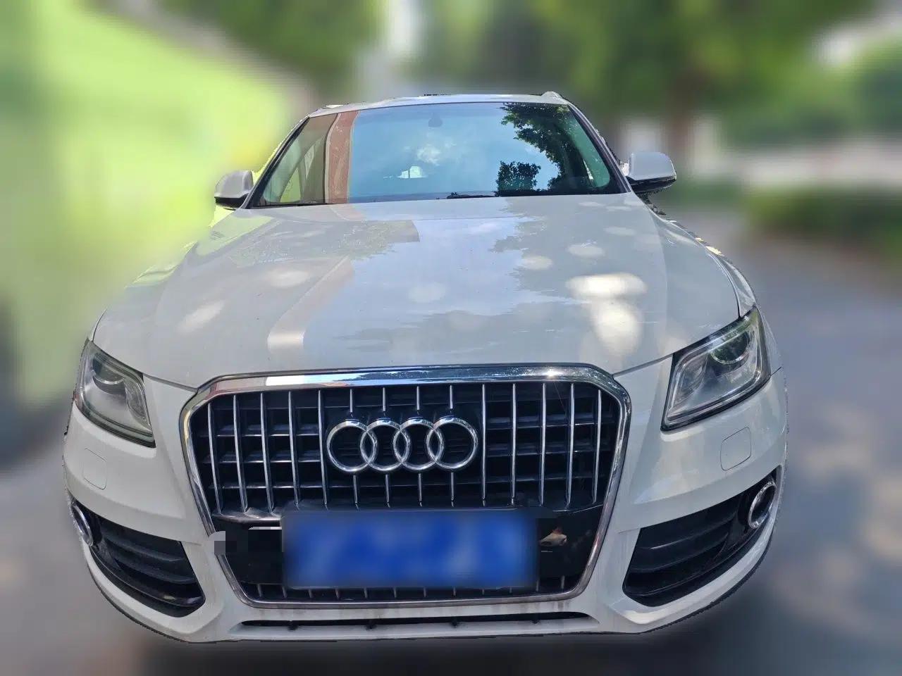 Audi Q5 2015 40 TFSI Technology Edition — миниатюра 2