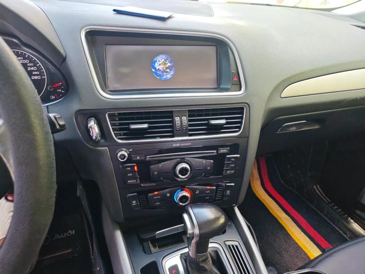 Audi Q5 2015 40 TFSI Technology Edition — миниатюра 13
