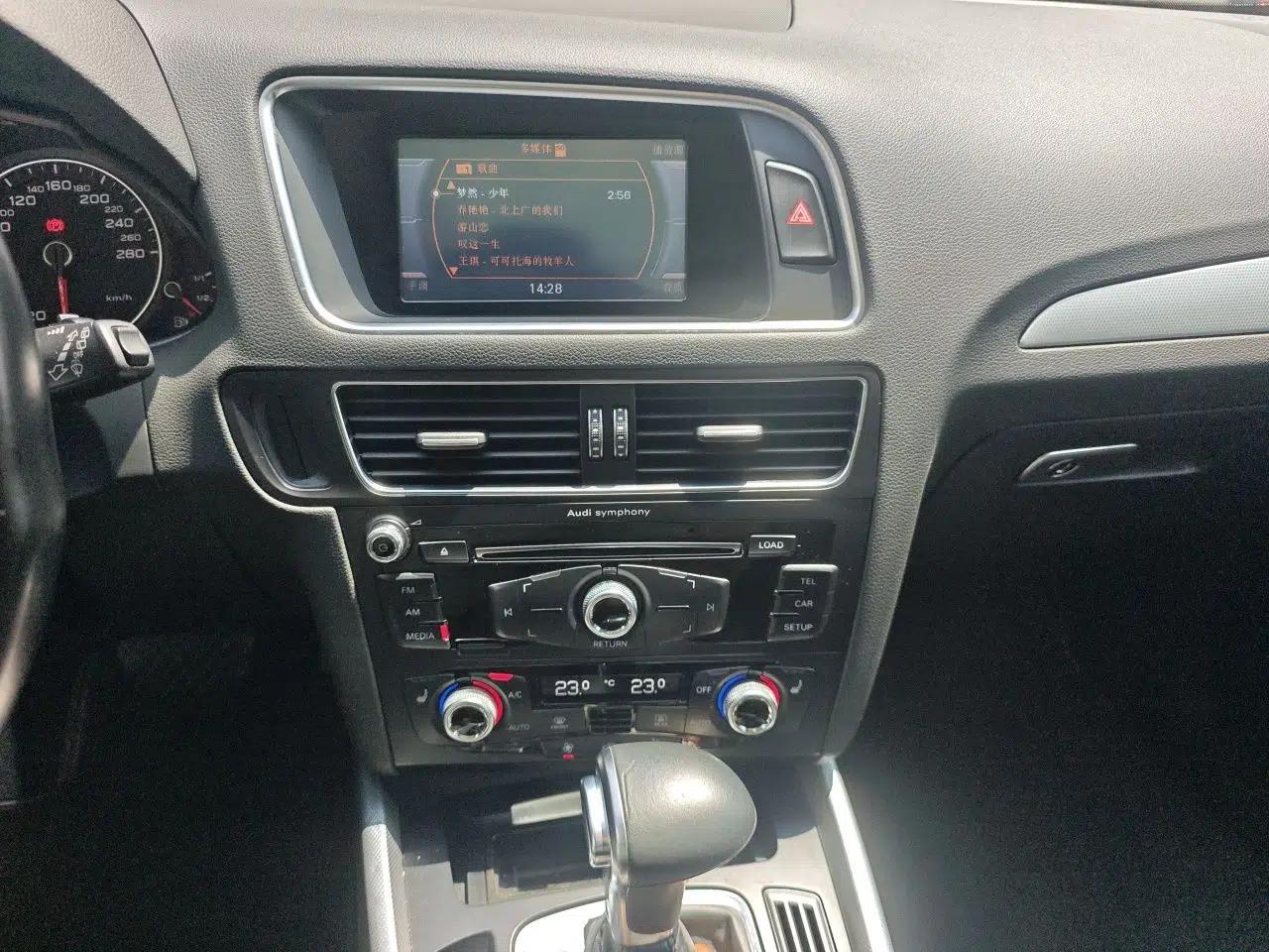 Audi Q5 2017 Plus 40 TFSI Technology Model — миниатюра 13