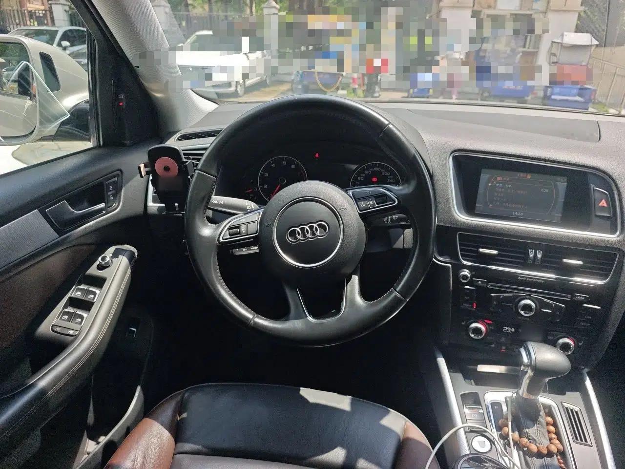Audi Q5 2017 Plus 40 TFSI Technology Model — миниатюра 10
