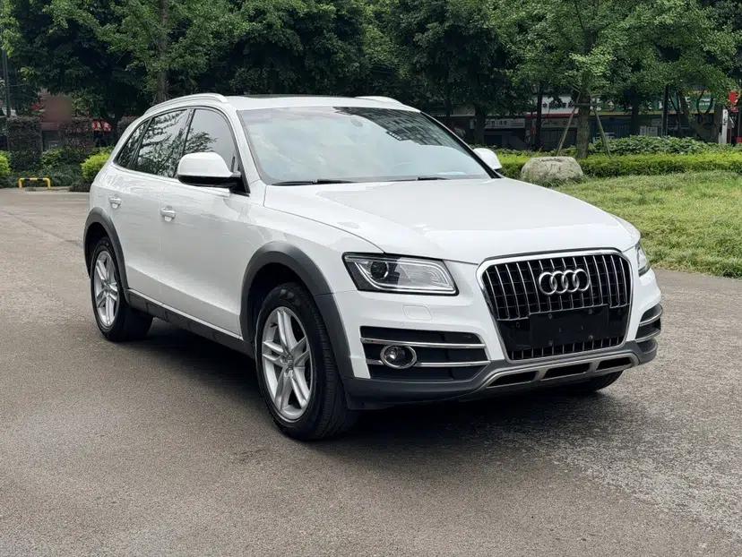 Audi Q5 2017 Plus 40 TFSI Technology Model — миниатюра 13