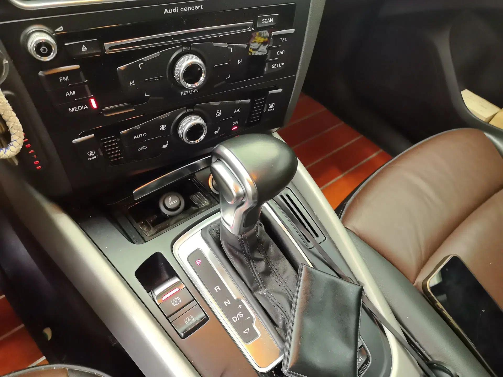 Audi Q5 2017 Plus 40 TFSI Ambition Model — миниатюра 14