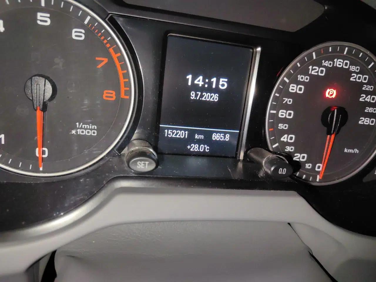 Audi Q5 2010 3.2 FSI Off-road Version — миниатюра 12