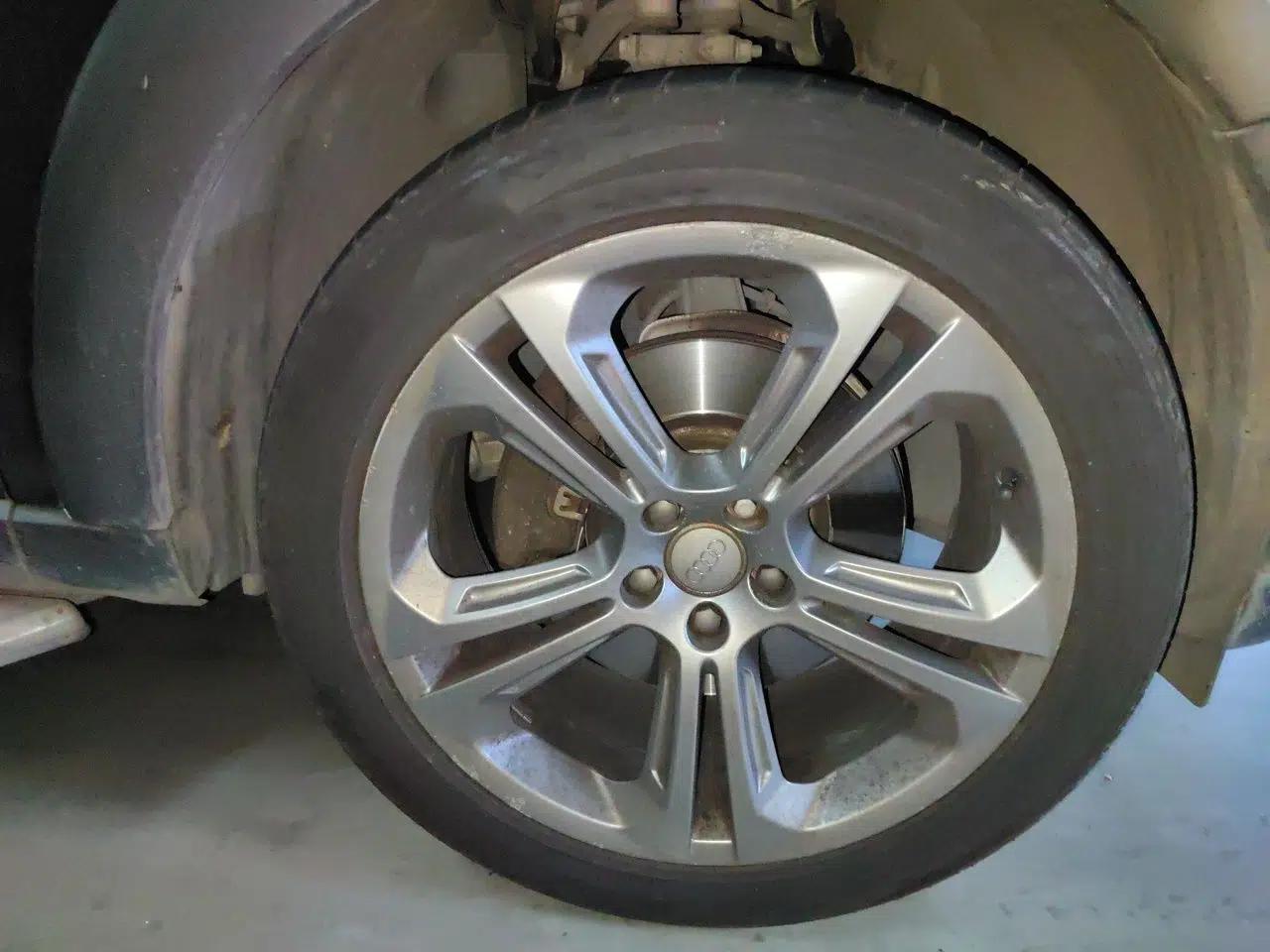 Audi Q5 2010 3.2 FSI Off-road Version — миниатюра 8