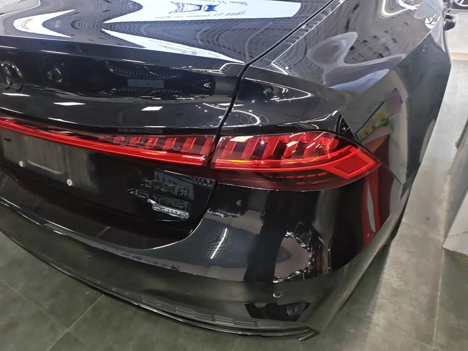 Audi A7L 2023 45 TFSI quattro S-line Black Warrior Edition — миниатюра 14