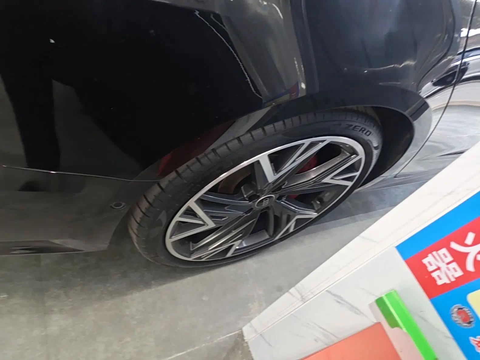 Audi A7L 2023 45 TFSI quattro S-line Black Warrior Edition — миниатюра 16